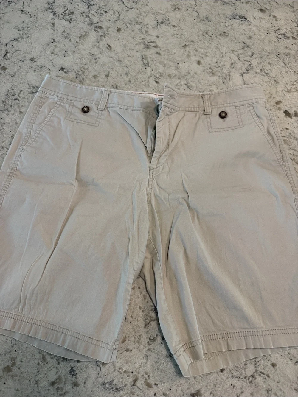 Women’s Casual Cotton Shorts in Light Beige
